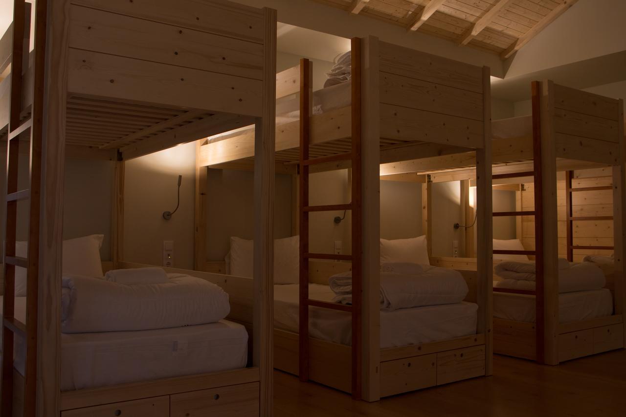 Feira Hostel & Suites Santa Maria da Feira Dış mekan fotoğraf