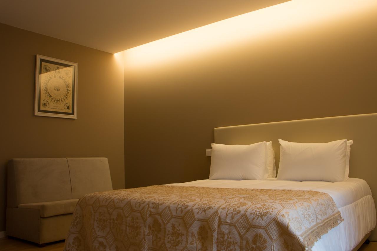 Feira Hostel & Suites Santa Maria da Feira Dış mekan fotoğraf